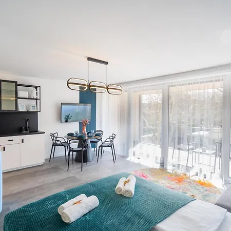 Appartement Petofi 21 *